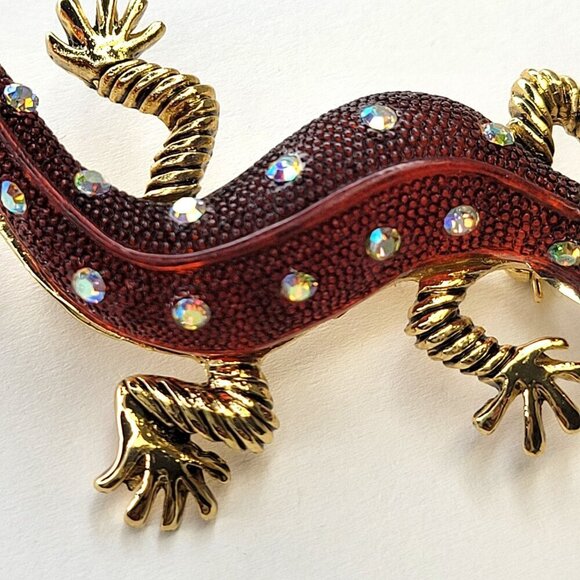 Gold Tone Lucite Aurora Crystal Lizard/Gecko Pin/Brooch - Picture 2 of 14